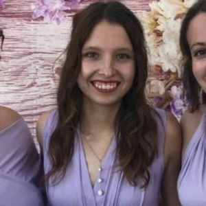 Meet your Posher, Alyssa